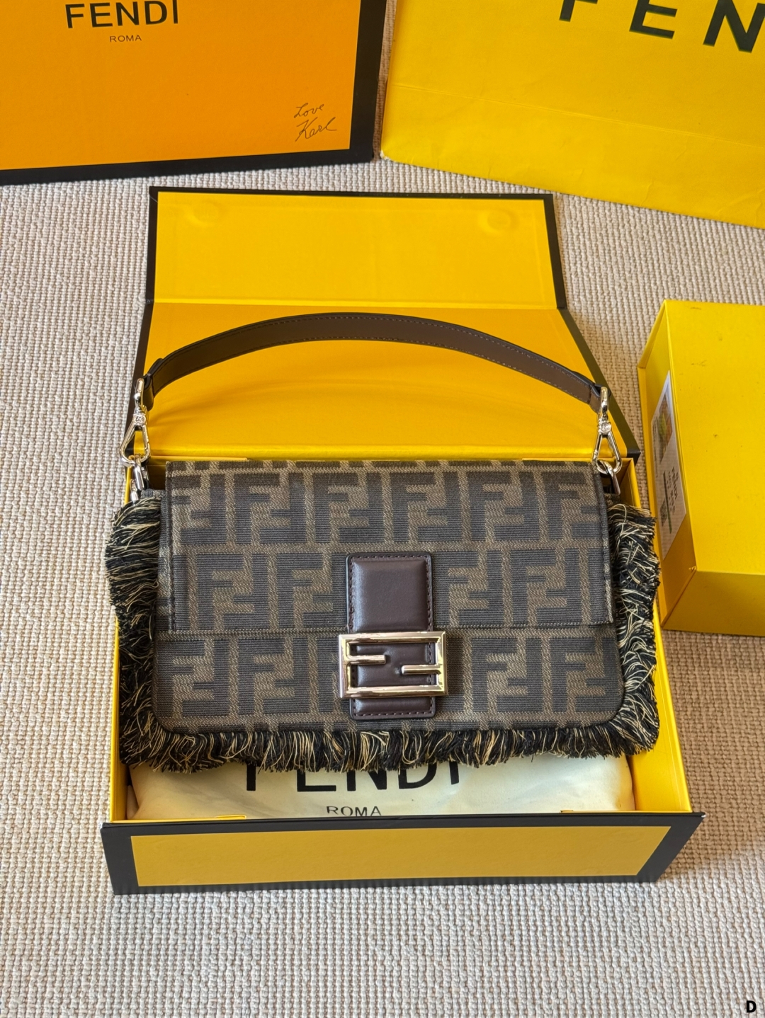 FENDI bag 118